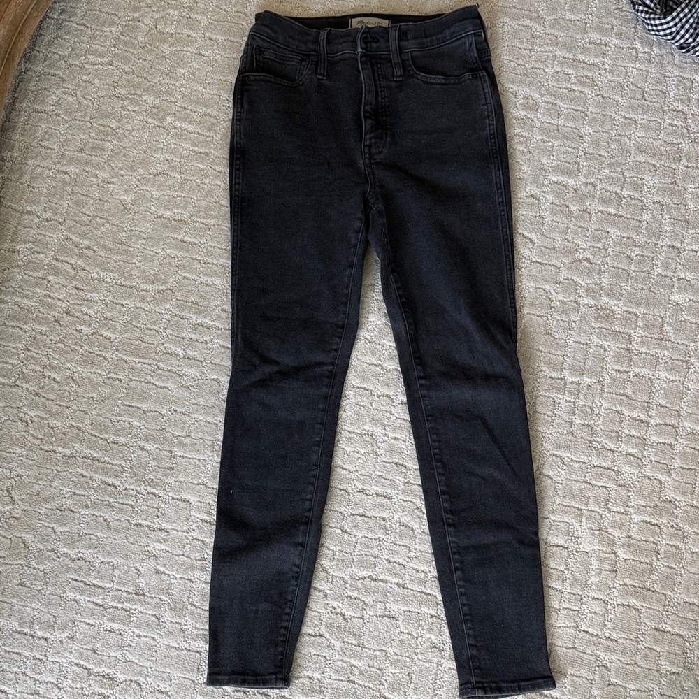 Women's High Rise Black Skinny Jeans